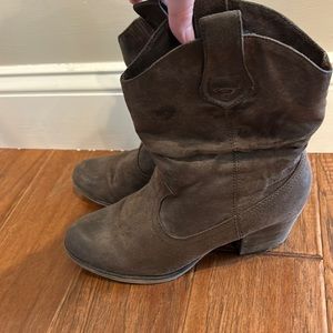 Women’s Rocketdog cowgirl boots size 9